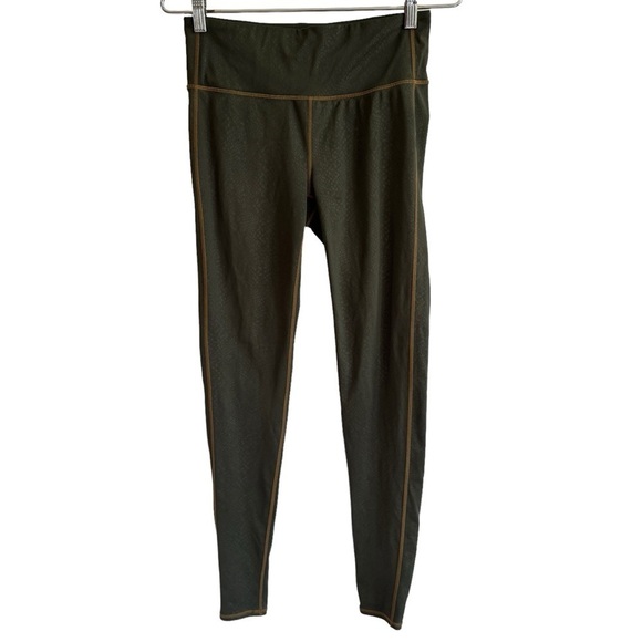 Athleta High Rise Green Serpent Chaturanga Tight, Size MT - Picture 2 of 7